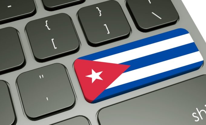 Google y PayPal preparan su llegada a Cuba