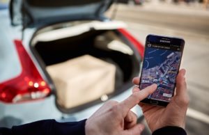 Volvo se une a Urb-it para llevar la compra al coche en dos horas