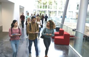 Los millennials españoles no acaban de lanzarse a comprar online