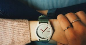 El eCommerce de relojes Naak Time, en busca de inversión para saltar al offline y crecer en Europa