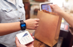 tecnologia-retail-mejorar-experiencia-de-compra