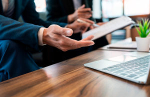 Gestionar-el-trabajo-en-remoto-y-la-infraestructura-TI-principales-retos-para-los-CEO