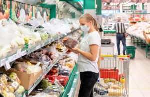 consumidores-espanoles-recuperan-confianza-sostienen-consumo