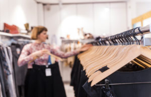 tiendas-moda-tamano-superior-1200m-reservar-espacio-venta-ropa-segunda-mano
