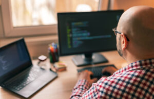 programadores-profesion-mas-amenazada-boom-ia