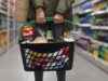 consumidor-conecta-promociones-ofertas-presentes-34-porciento-cestas-compra