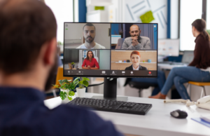 Liderazgo a distancia: claves para gestionar en la era híbrida
