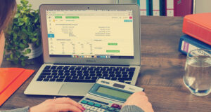Crecer sin perder el control: cómo automatizar la nómina en empresas de más de 250 empleados automatización de nóminas