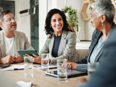 Estrategia laboral reunión directivos