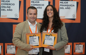 123tinta.es, elegido de nuevo Mejor Comercio Online del Año y Mejor Atención al Cliente mejor comercio online de material de oficina