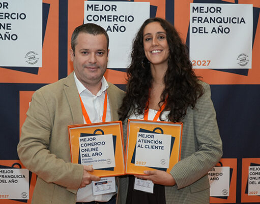 123tinta.es, elegido de nuevo Mejor Comercio Online del Año y Mejor Atención al Cliente mejor comercio online de material de oficina